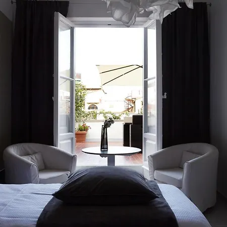 Penthouse With Big Terrace Duomo View アパート フィレンツェ